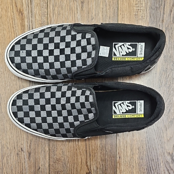 Vans Black and Gray Checkered Slip-On Shoes - Picture 2 of 5